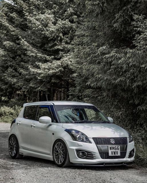 SUZUKI
